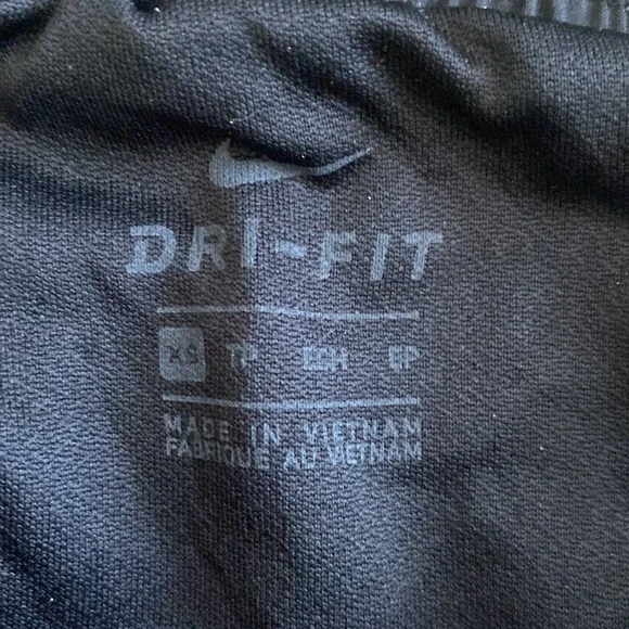 Nike sport shorts size XS - Picture 4 of 4